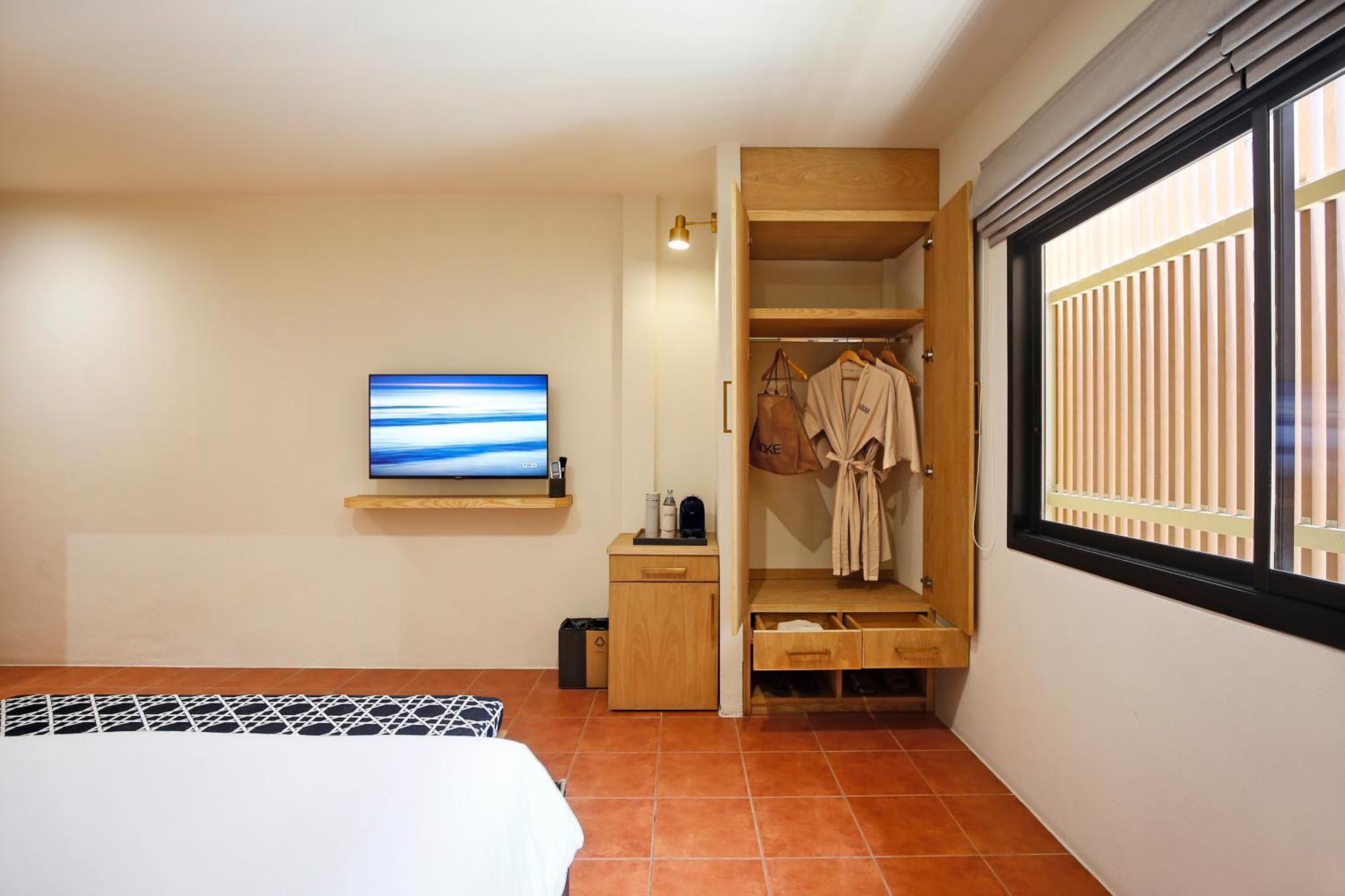 Luecke Boutique Hotel - Adults Only Ko Tao Room photo